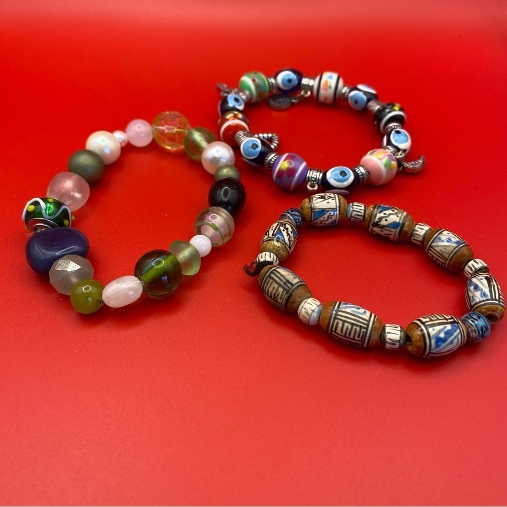 Assorted Beaded Bracelet Set - Picture 4 of 4